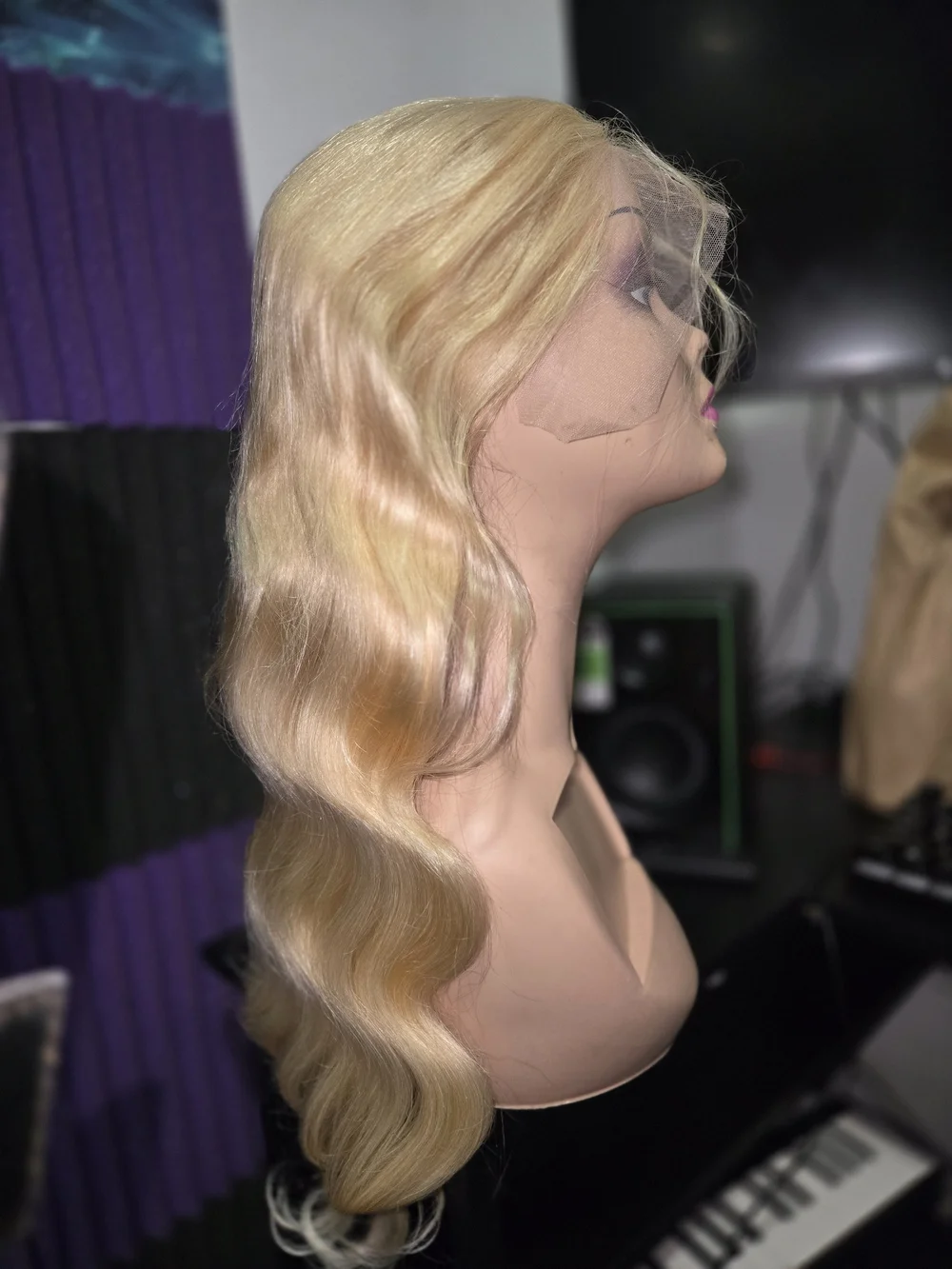 13x6 Blonde Lace Front Wig - BodyWave 28 Inch